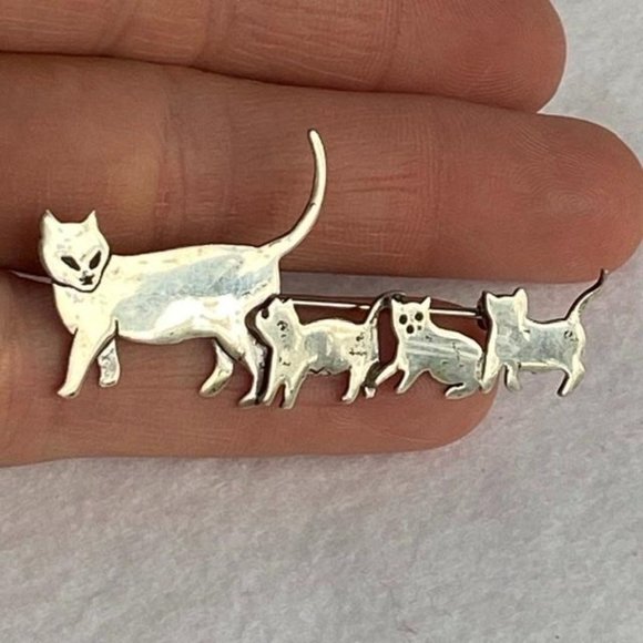 Great Falls Metal Works Jewelry - VTG Sterling Silver Mama Cat 3 Kittens Brooch Great Falls Metal Works GFMW 925